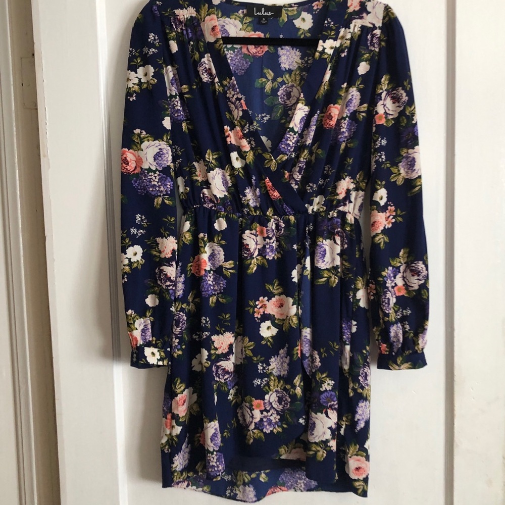 Lulus Navy and floral pattern dress with pockets